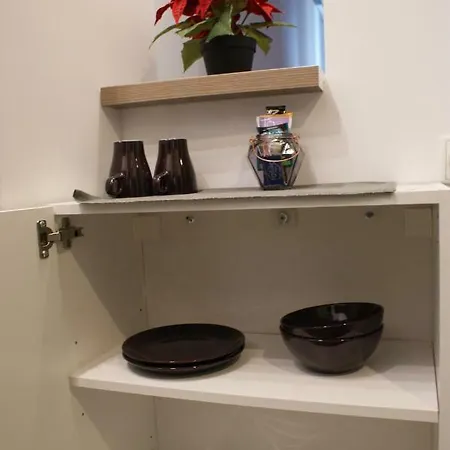 Urbanika Living - Central/ Old City 3 *